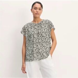 Everlane sleeveless top